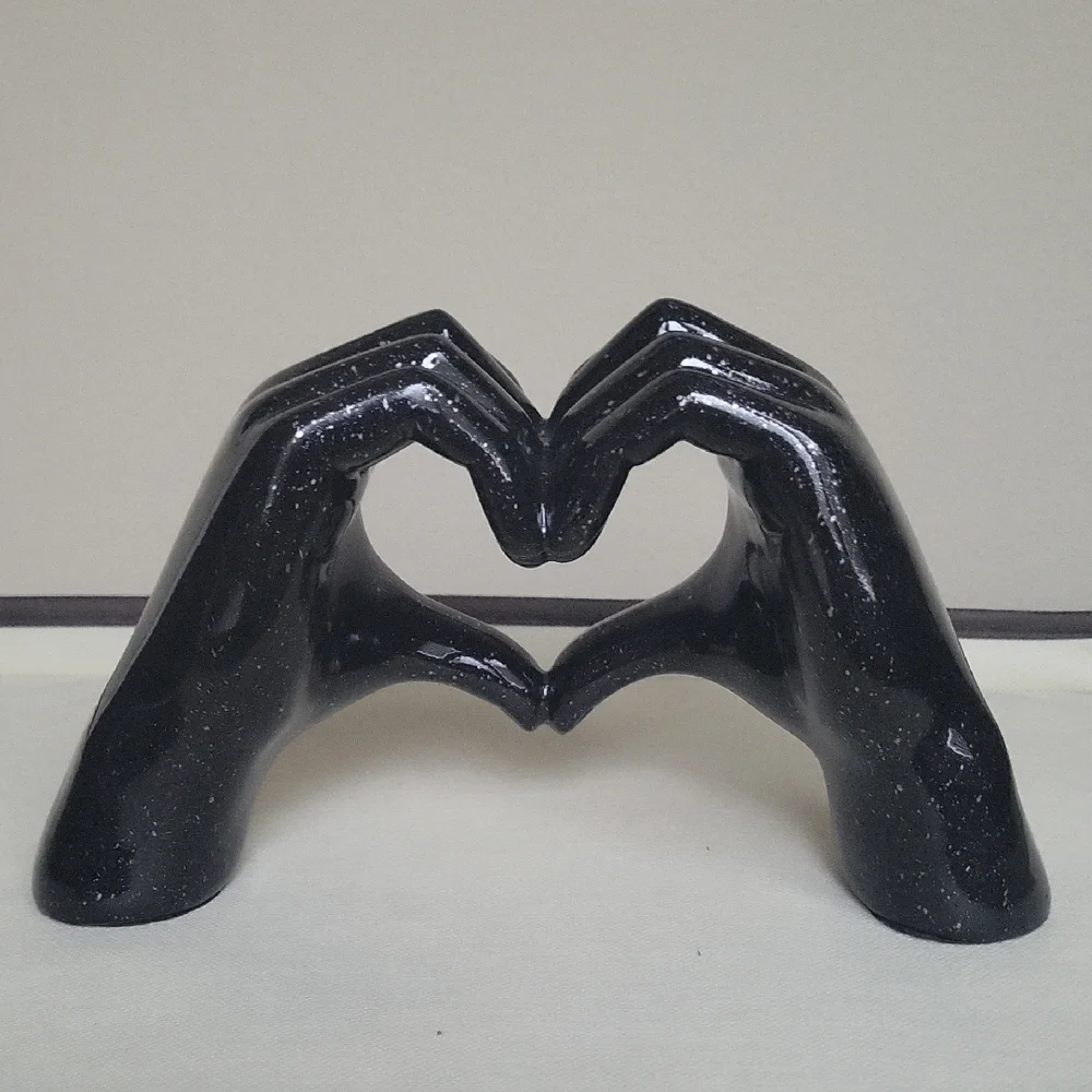 Black Marbled Resin Heart Hands Sculpture - Picture 4 of 5